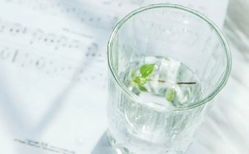 曲子的造句